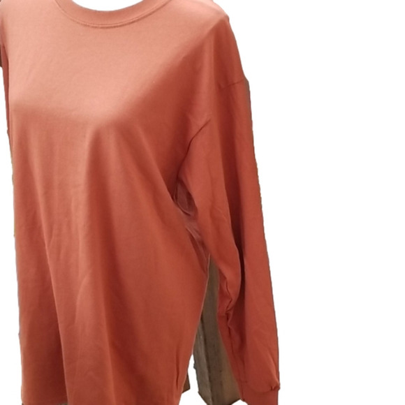 MEDIUM Long Sleeve Tees - Picture 3 of 4